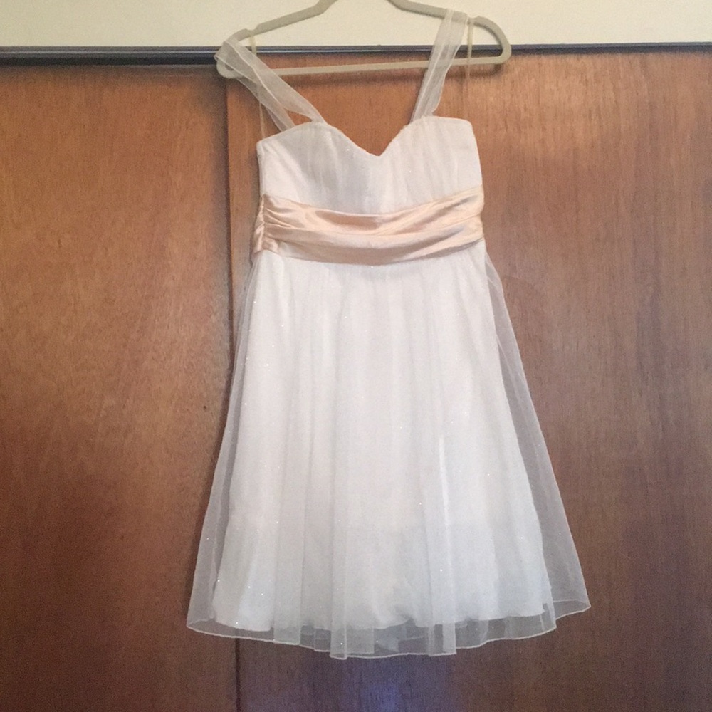 Cream Tulle Sweetheart Dress